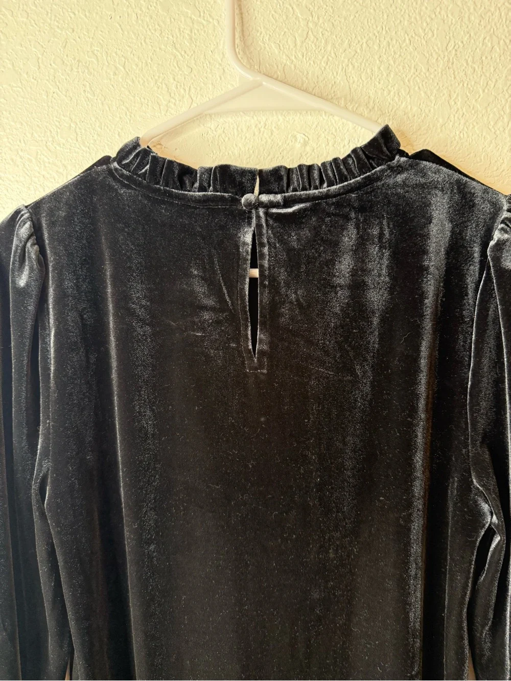 Boden Velvet Frill Trim Long Sleeve Top Black Women’s Size 8